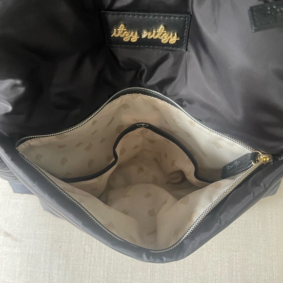 Itzy Ritzy Diaper Backpack - Picture 4 of 8